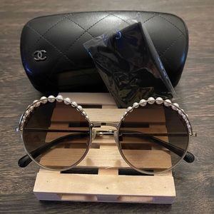 Chanel Sunglasses Pearl